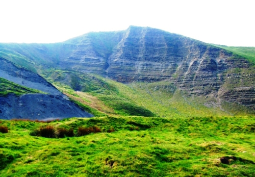The southeast face of Mam Tor